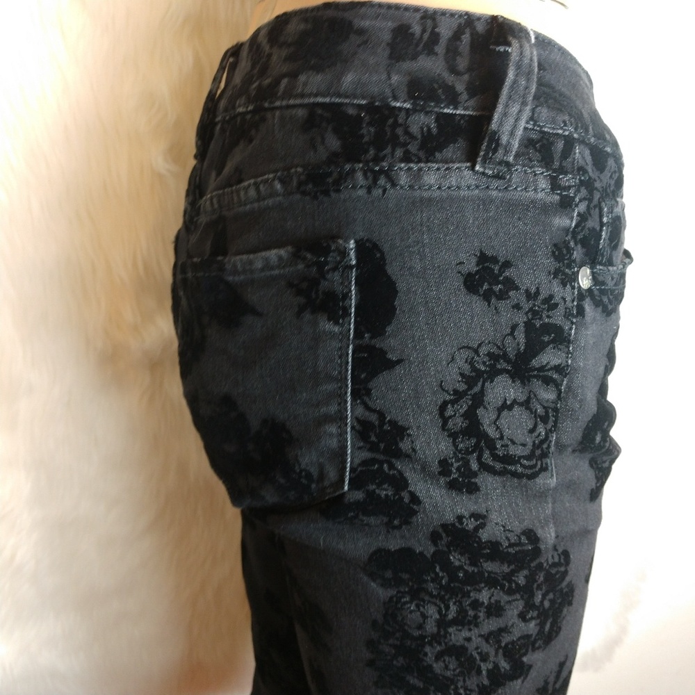 NWT Decree Super Skinny Floral Print Jeans - Picture 4 of 7